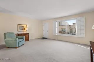 Photo #3: 6804862 Listing 