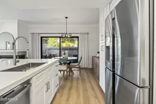 Photo #6: 6805078 Listing 