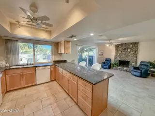 Photo #2: 6805181 Listing