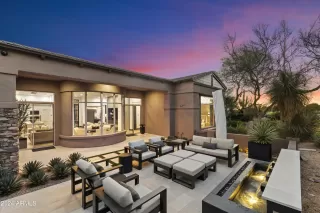 Photo #6: 6805367 Listing