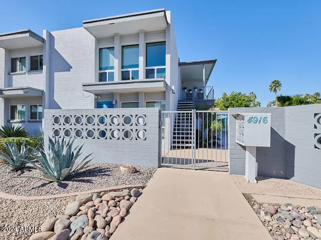 MLS: 6805649 Condo For Sale