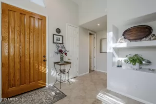 Photo #4: 6805996 Listing