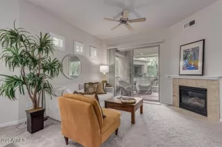 Photo #2: 6806116 Listing 