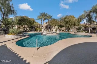 Photo #3: 6806116 Listing 