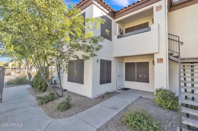 MLS: 6806167 Condo For Sale