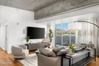 Photo #6: 6806211 Listing 