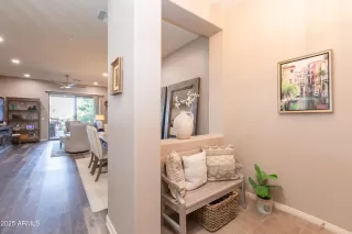 Photo #2: 6806253 Listing