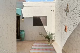 Photo #3: 6806441 Listing