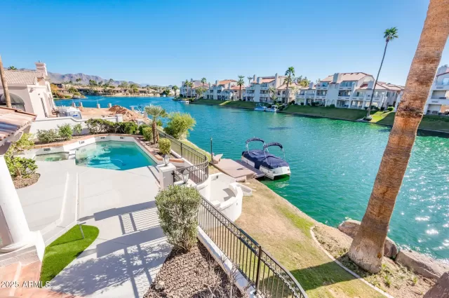 MLS: 6806468 Condo For Sale