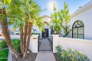 Photo #2: 6806468 Listing