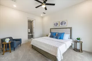 Photo #6: 6806716 Listing