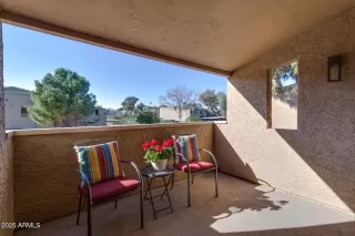 Photo #5: 6806721 Listing