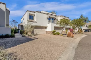 Photo #1: 6807043 Listing 