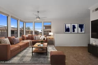 Photo #4: 6807111 Listing 