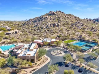 Photo #1: 6807112 Listing 