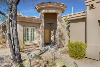 Photo #3: 6807112 Listing 