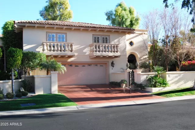 MLS: 6807122 Condo For Sale