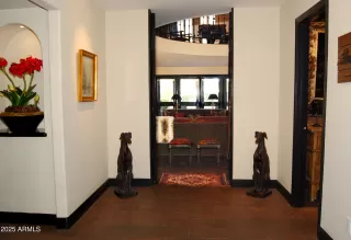 Photo #5: 6807122 Listing