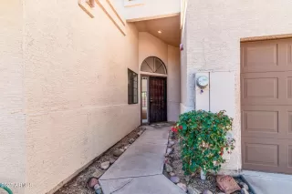 Photo #5: 6807180 Listing 
