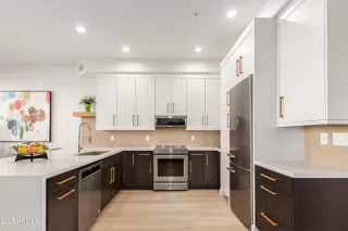 Photo #4: 6807220 Listing