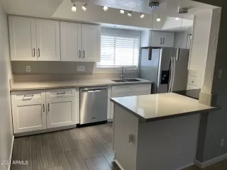 Photo #4: 6807267 Listing 