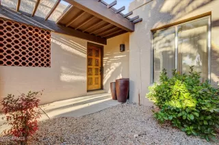 Photo #1: 6807353 Listing