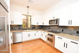 Photo #1: 6807493 Listing