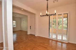 Photo #3: 6807493 Listing