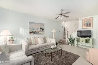 Photo #2: 6807516 Listing