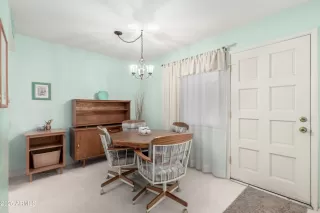 Photo #4: 6807516 Listing