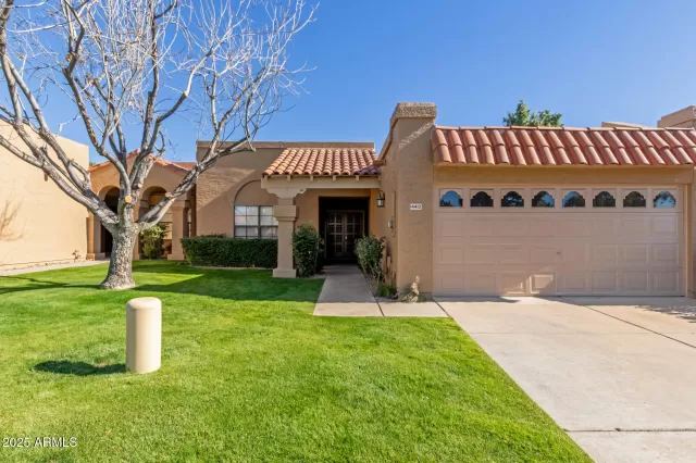 MLS: 6807546 Condo For Sale