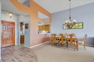 Photo #6: 6807697 Listing