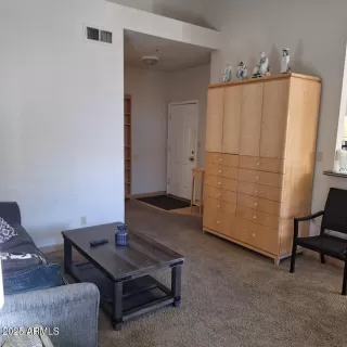 Photo #1: 6807702 Listing