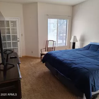 Photo #6: 6807702 Listing