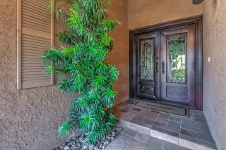 Photo #2: 6807730 Listing