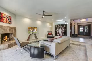 Photo #4: 6807730 Listing