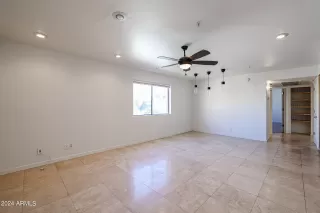 Photo #3: 6808083 Listing