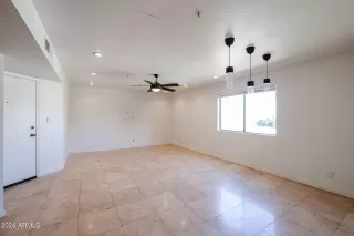 Photo #6: 6808083 Listing