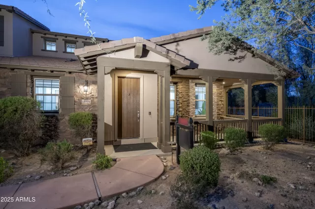 MLS: 6808109 Condo For Sale