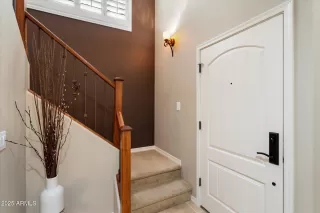 Photo #2: 6808114 Listing