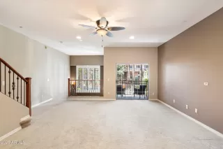 Photo #5: 6808114 Listing