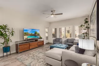 Photo #1: 6808463 Listing 