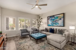 Photo #2: 6808463 Listing 