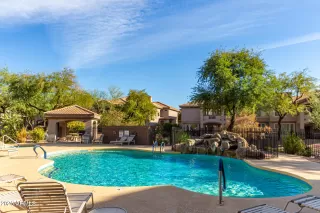 Photo #3: 6808463 Listing 