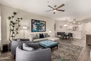 Photo #5: 6808463 Listing 