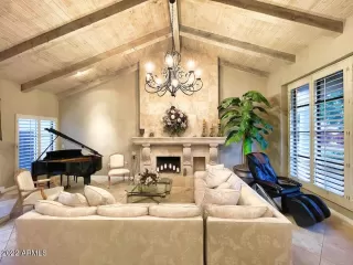 Photo #3: 6808564 Listing 