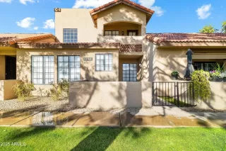 Photo #1: 6808748 Listing 