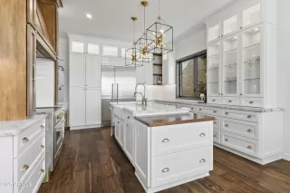 Photo #4: 6808946 Listing