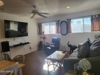 Photo #2: 6809389 Listing 