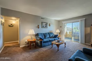 Photo #1: 6809398 Listing